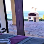 Villa Dysis